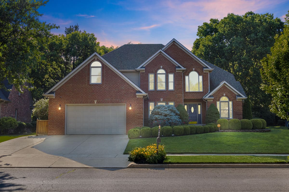 3049 Old Field Way, Lexington, KY 40513 — primary photo