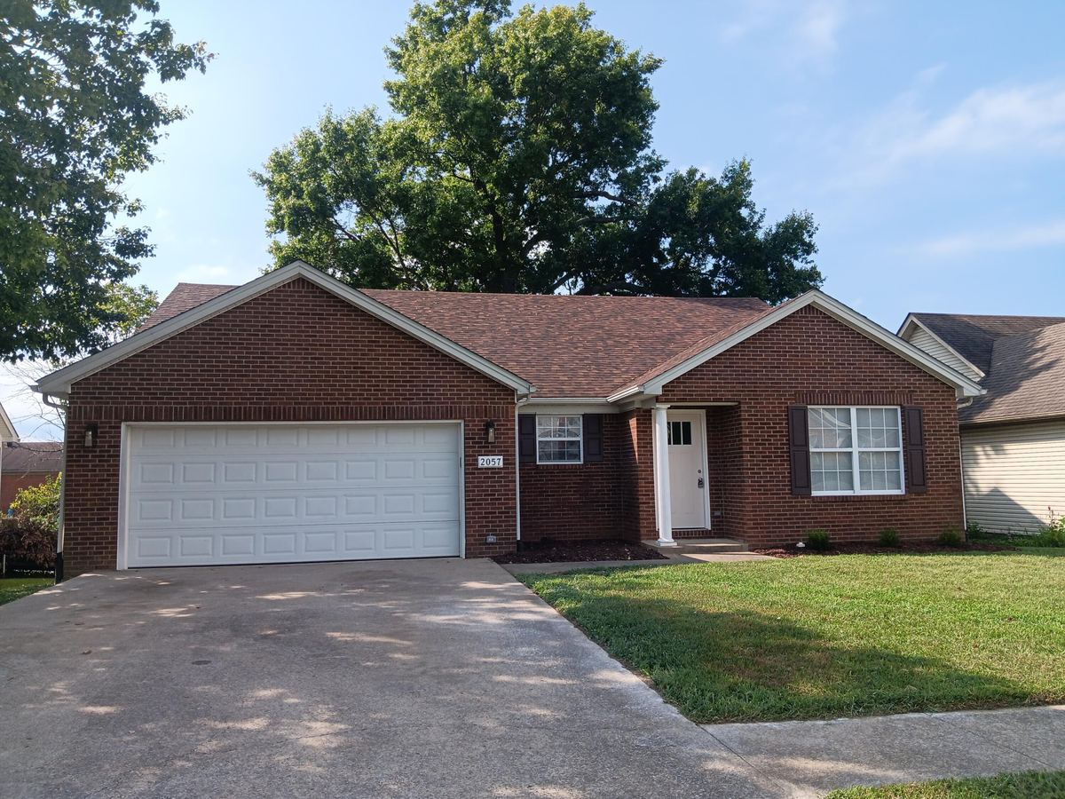 2057 Osprey Cove Drive, Shelbyville, KY 40065 — primary photo