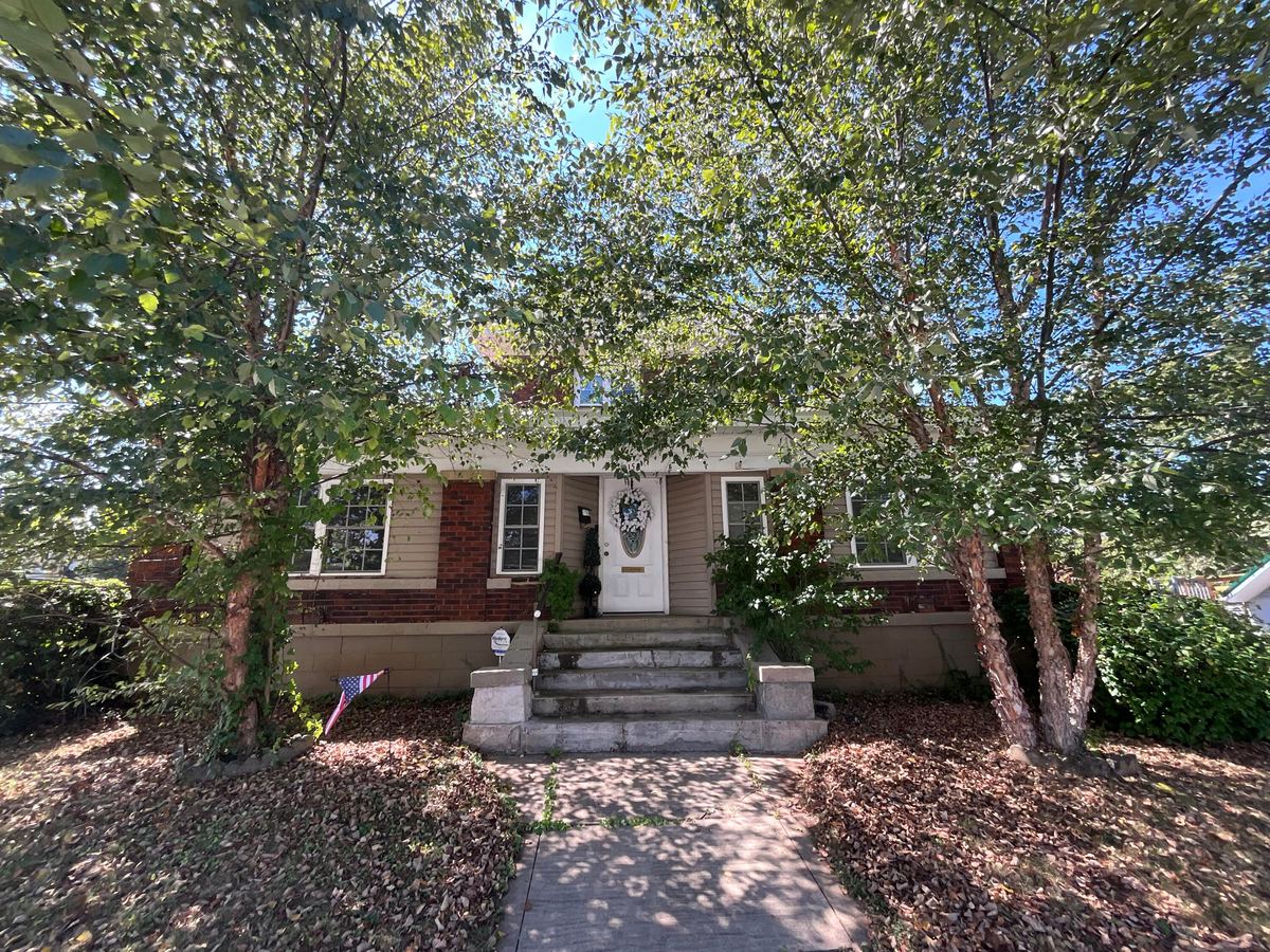152 S Central Avenue, Somerset, KY 42501 — primary photo