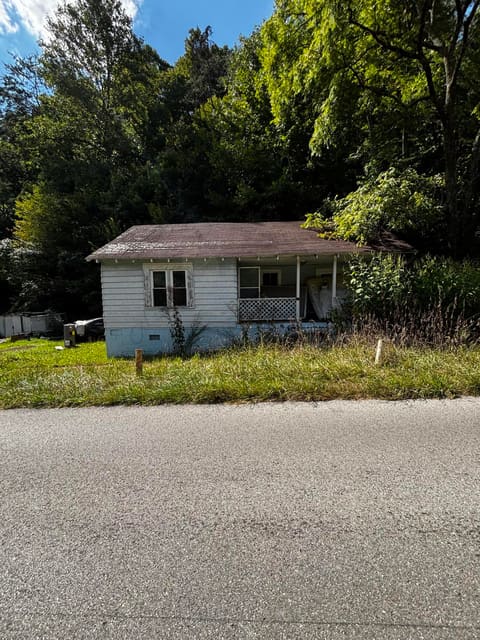 910 KY-466, Bevinsville, KY 41606 — photo 3