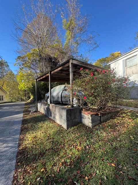 237 Brown Street, Cumberland, KY 40823 — photo 2
