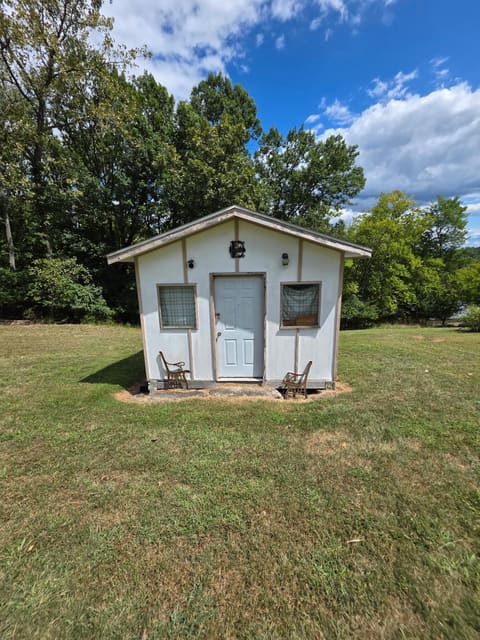 220 Leon Boulevard, Williamstown, KY 41097 — photo 4