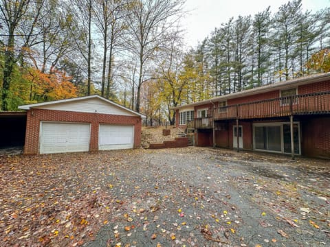 230 North Laurel Road, London, KY 40741 — photo 4