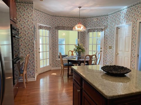 194 Meadowview Lane, Pikeville, KY 41501 — photo 2
