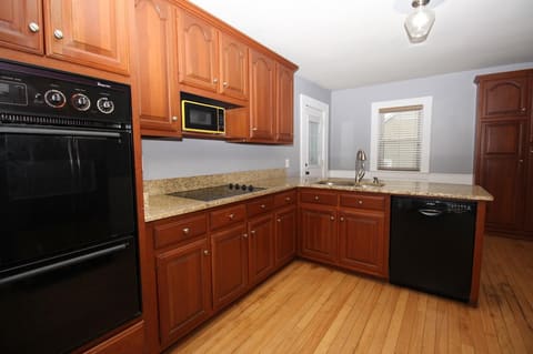 311 Jefferson Street, Glasgow, KY 42141 — photo 5