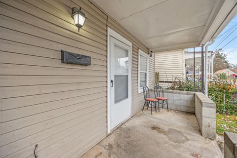 334 Oak Street, Lexington, KY 40508 — photo 2