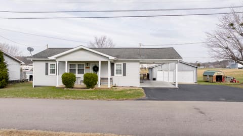 209 Tate Drive, Monticello, KY 42633 — photo 3