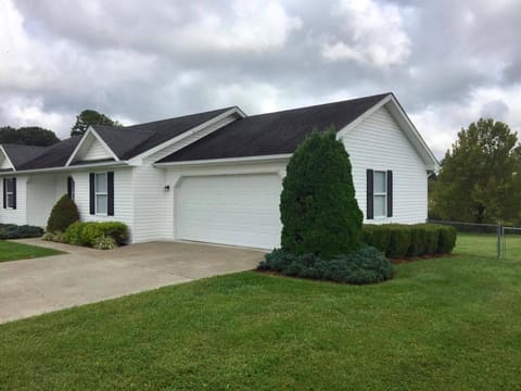64 Canterbury Drive, Science Hill, KY 42553 — photo 5