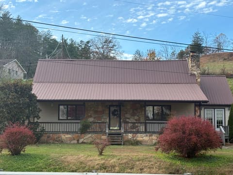 9063 N US-421 Highway, Manchester, KY 40962 — photo 3