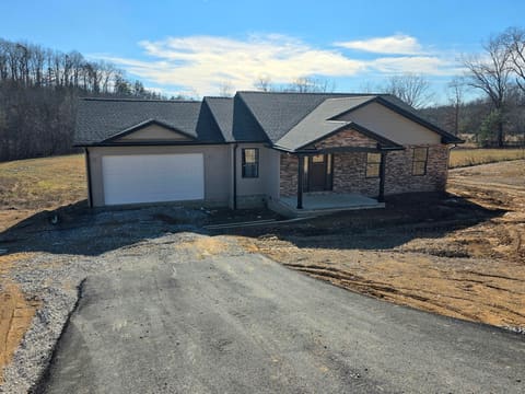 100 Emily Lane, London, KY 40741 — photo 2