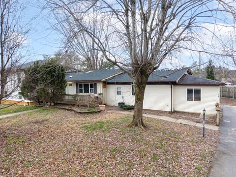 105 Villagers Resort Drive, Somerset, KY 42503 — photo 4