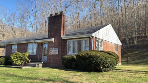 408 Hwy. 421, McKee, KY 40447 — photo 3