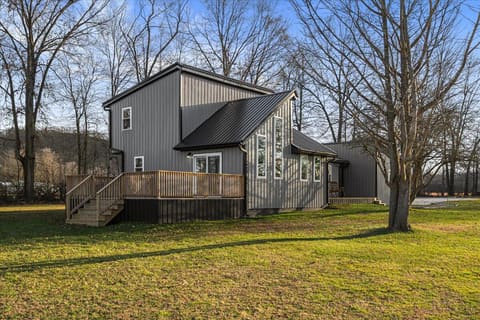 105 Karin Dr, Stanton, KY 40380 — photo 3