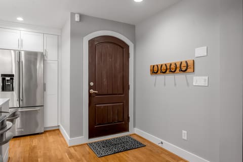514 W Short Street 101, Lexington, KY 40507 — photo 5