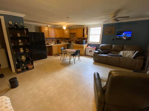 11130 Kentucky 1524, Manchester, KY 40962 — photo 5