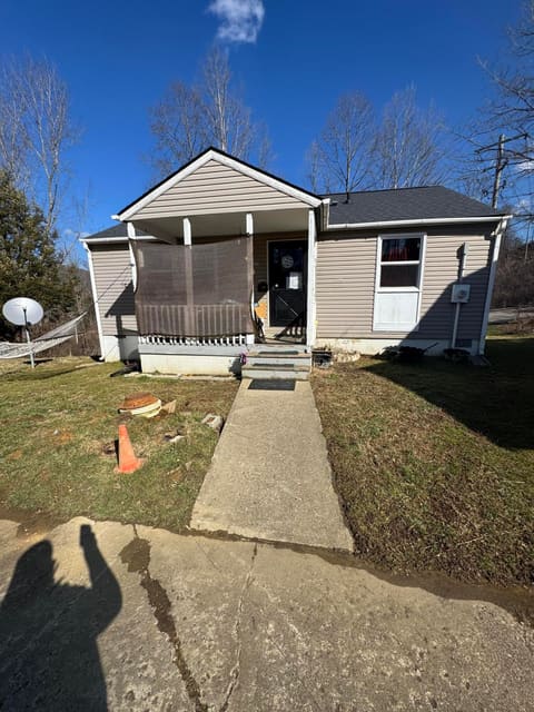 205 Federal Place, Cumberland, KY 40823 — photo 2