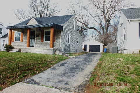 1005 Darley Drive, Lexington, KY 40505 — photo 2