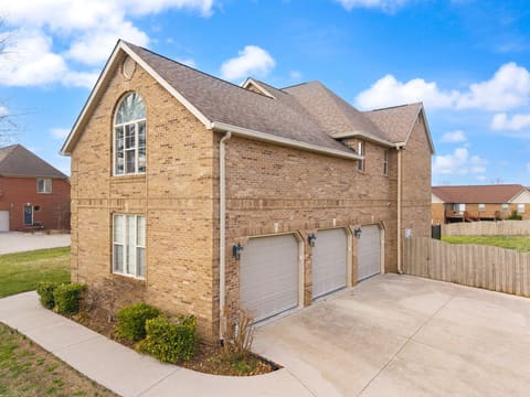 207 Lake Cliff Drive, Somerset, KY 42503 — photo 4
