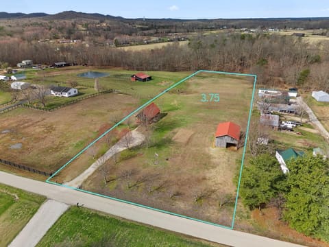 800 Pine Hill Road, Jeffersonville, KY 40337 — photo 2