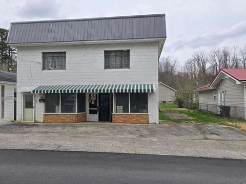 904 W 5th Street, Corbin, KY 40701 — photo 4