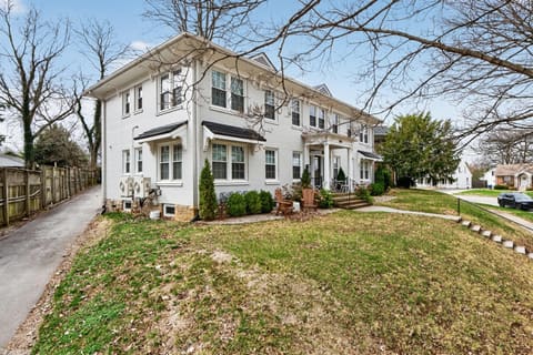 1400 Fontaine Road 1, Lexington, KY 40502 — photo 2