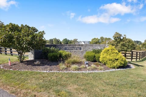 100 Stirling Lane, Versailles, KY 40383 — photo 3