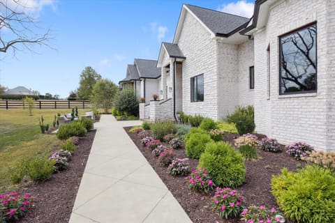 100 Stirling Lane, Versailles, KY 40383 — photo 5