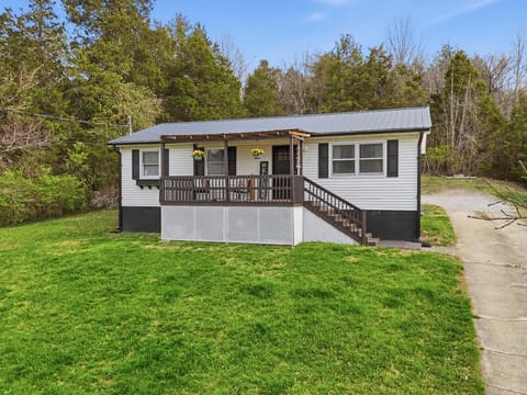 1092 Winchester Road, Irvine, KY 40336 — photo 2