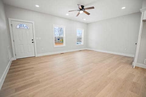 221 Pine Tree Circle Drive, Nancy, KY 42544 — photo 4