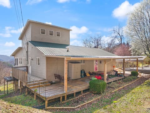 521 Abbott Mountain Road, Prestonsburg, KY 41653 — photo 4
