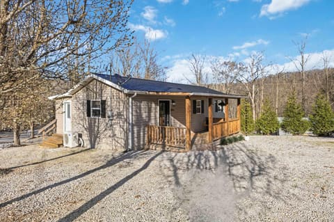 1954 Jasper Bend Road, Burnside, KY 42519 — photo 2