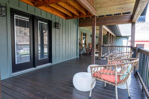 714 Grassy Branch, Pikeville, KY 41501 — photo 3