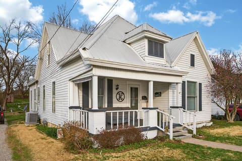 225 N Main Street, Lawrenceburg, KY 40342 — photo 4