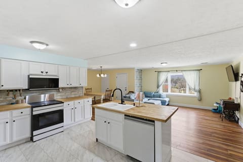 10494 Battlefield Memorial Highway, Berea, KY 40403 — photo 4