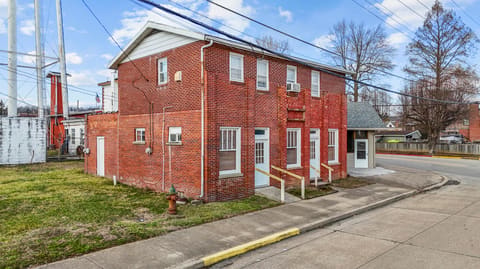 100 W Pearl Street, Warsaw, KY 41095 — photo 4