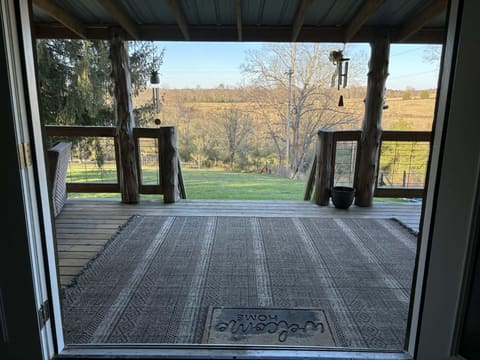 617 Hensley Road, East Bernstadt, KY 40729 — photo 2