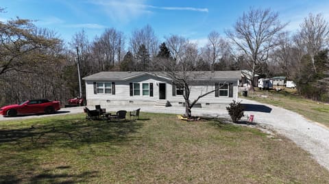 5488 Reese Hurt Road, Breeding, KY 42715 — photo 3