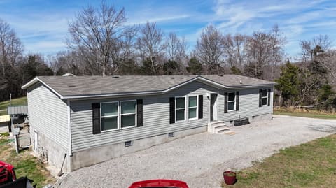 5488 Reese Hurt Road, Breeding, KY 42715 — photo 2