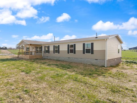 906 Denney Road, Albany, KY 42602 — photo 4
