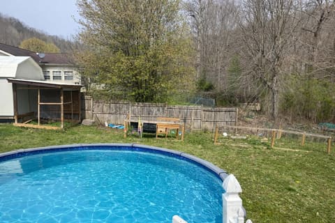 156 Wellington Drive, Middlesboro, KY 40965 — photo 4
