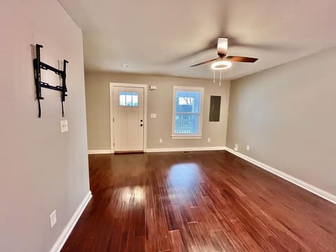 241 Devonia Avenue, Lexington, KY 40505 — photo 4