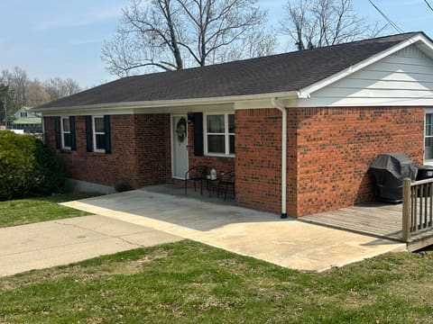 2140 State Highway 1651, Stearns, KY 42647 — photo 2