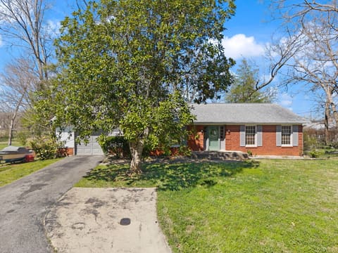 325 Maple Avenue, Burnside, KY 42519 — photo 3