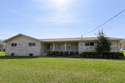 1010 N Main Street, Barbourville, KY 40906 — photo 2