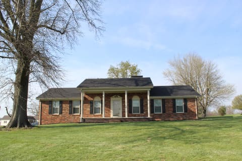 8455 Perryville Road, Danville, KY 40422 — photo 2