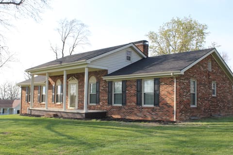 8455 Perryville Road, Danville, KY 40422 — photo 4