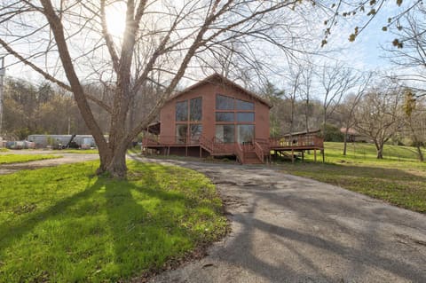 196 Twin Meadows Road, Booneville, KY 41314 — photo 2