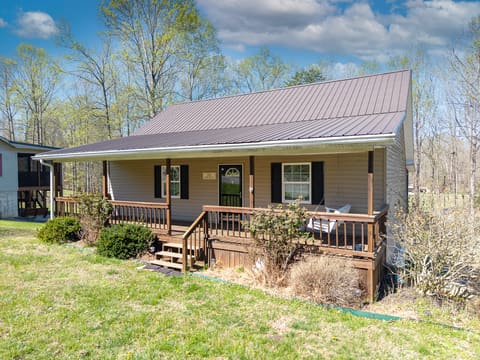 235 Golden Pond Road, Monticello, KY 42633 — photo 2