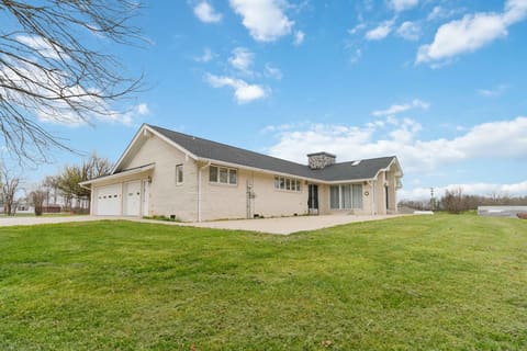 2056 W Laurel Road, London, KY 40741 — photo 2