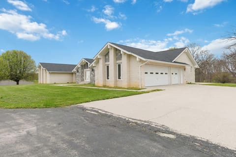2056 W Laurel Road, London, KY 40741 — photo 3